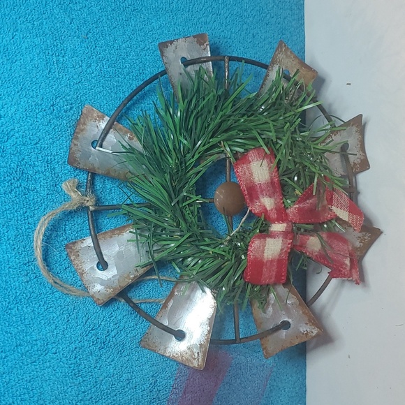 Rustic Farmhouse Christmas Ornament Set 9 pieces total! - Picture 6 of 8
